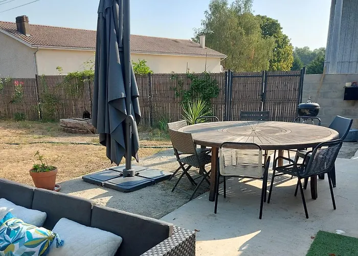 Maison De Charme بيت للعطل *